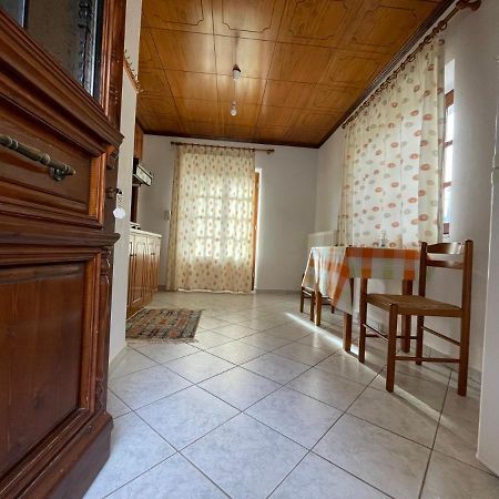 Αγναντεμα Aparthotel Eláti Eksteriør bilde