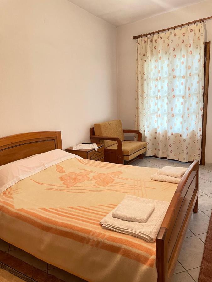 Αγναντεμα Aparthotel Eláti Eksteriør bilde