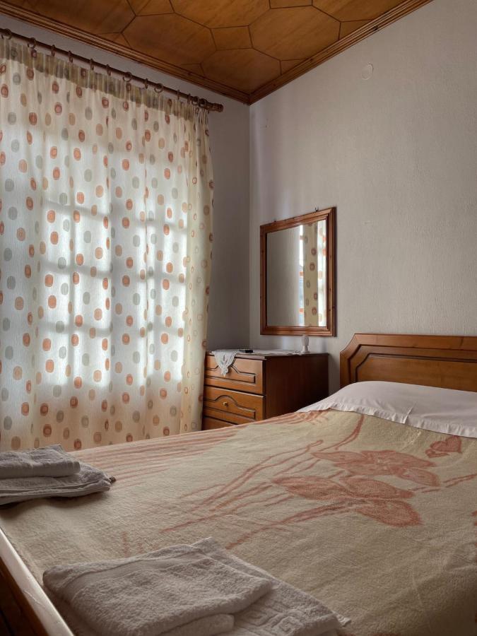 Αγναντεμα Aparthotel Eláti Eksteriør bilde