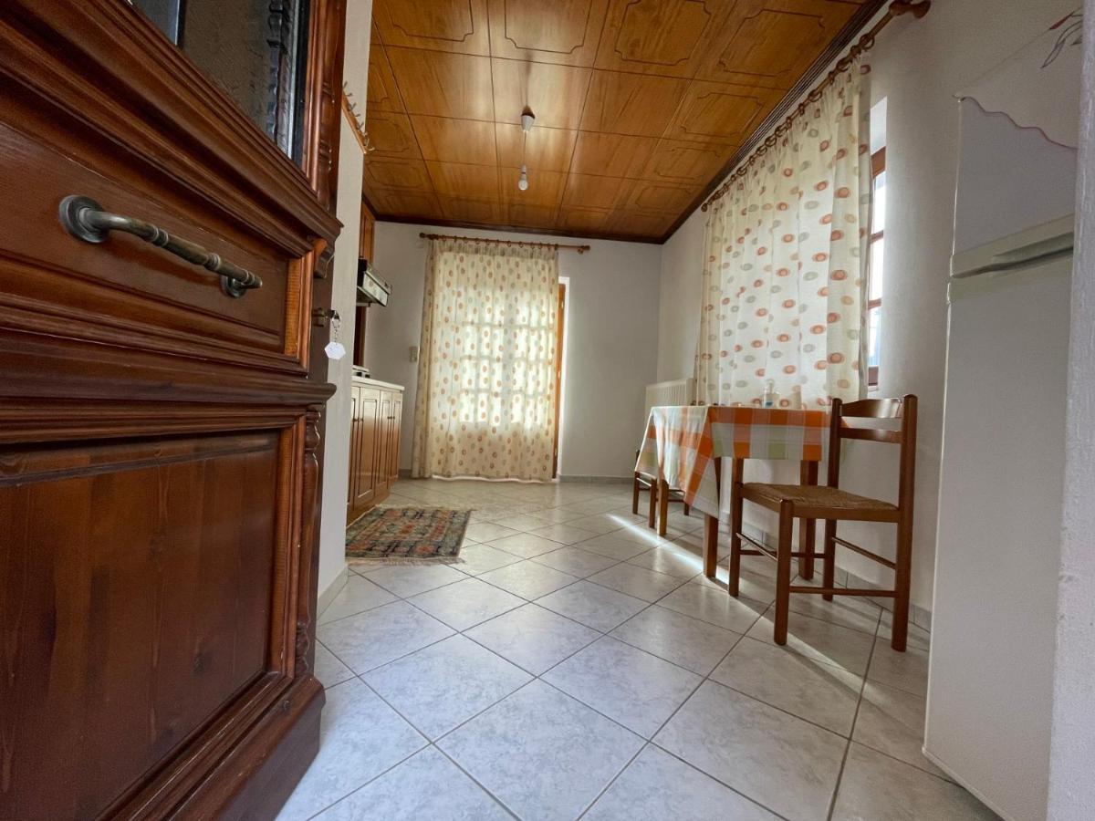 Αγναντεμα Aparthotel Eláti Eksteriør bilde